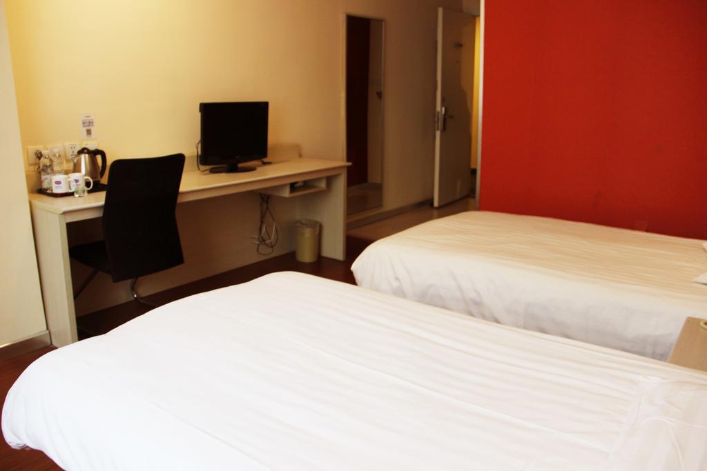 Hanting Express Shenyang Xizhong Street Kamer foto